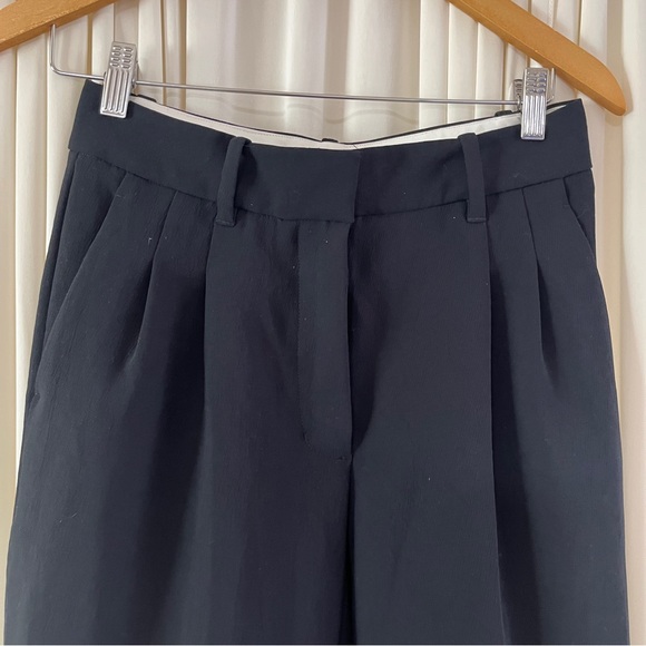 Wilfred Aritizia The Effortless Pant Black Tailored Trousers Crepette Sz 4‎ Crop - Picture 4 of 8